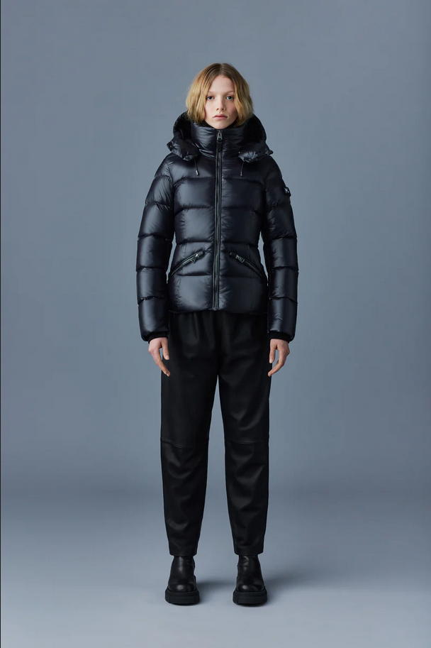 Mackage MADALYN-V Black
