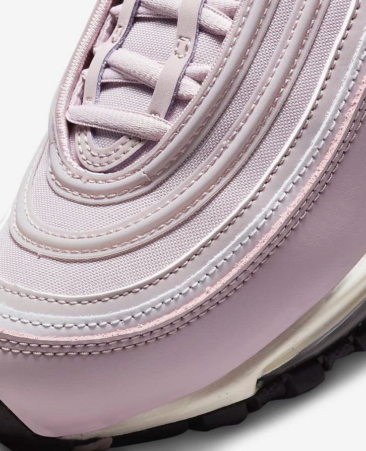 NIKE AIR MAX 97 PLUM FOG/METALLIC SILVER DH0558 500