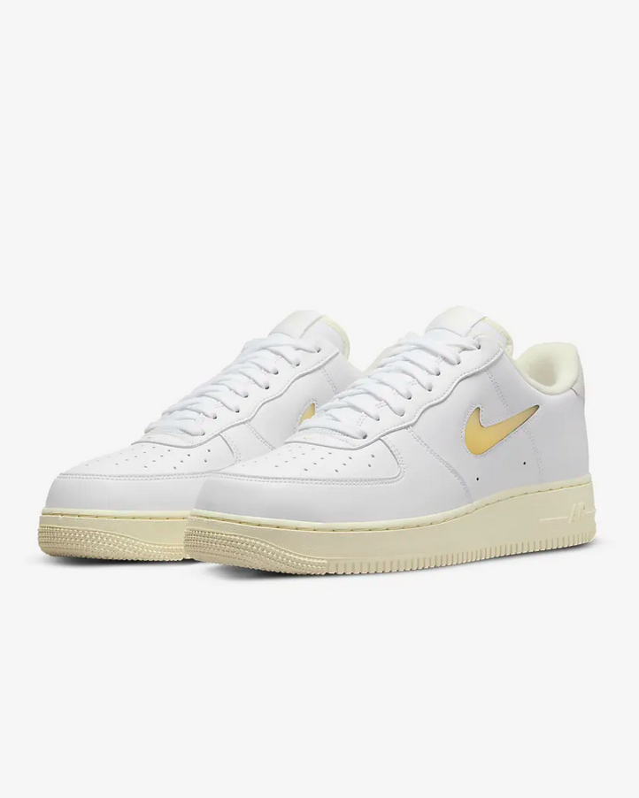 Nike Air Force 1 '07 LX DC8894-100